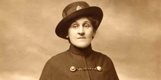 Évelyne Héon